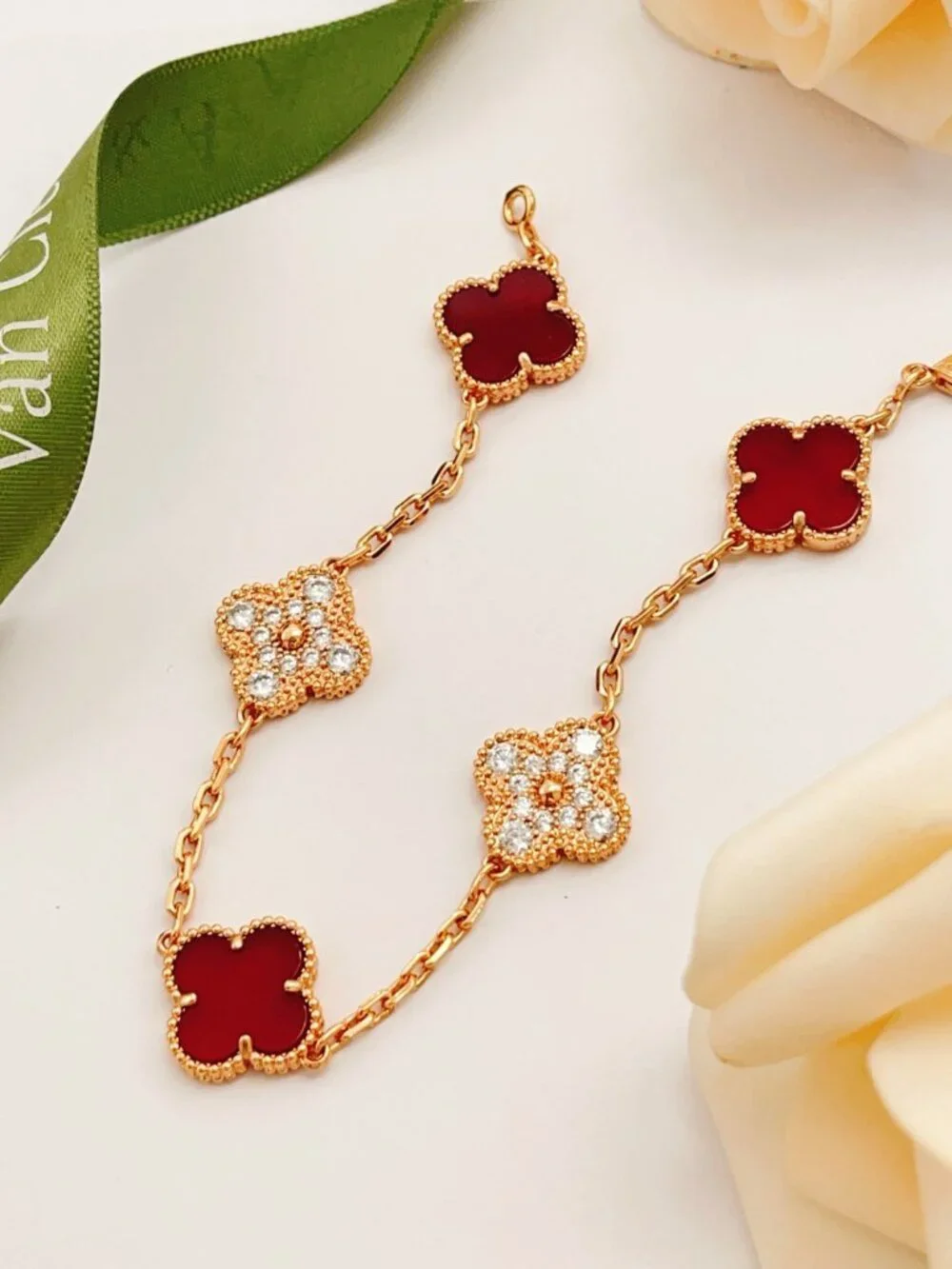 Van Cleef & Arpels​ Bracelet
